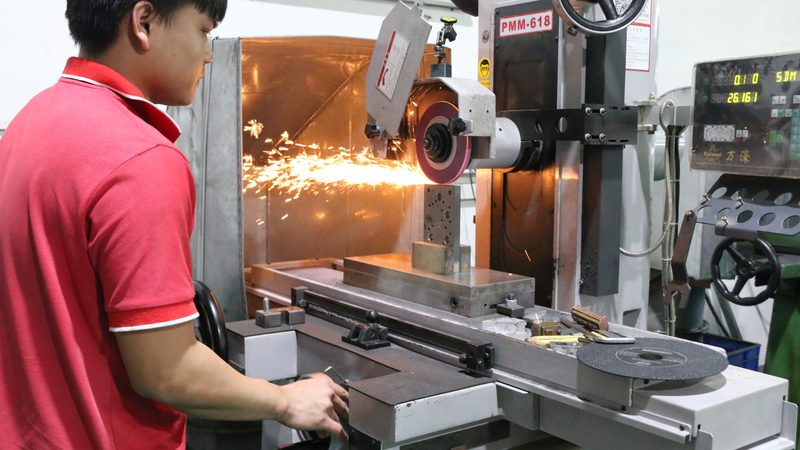 汽车注塑模具报价，为何同一张图纸能差出30%