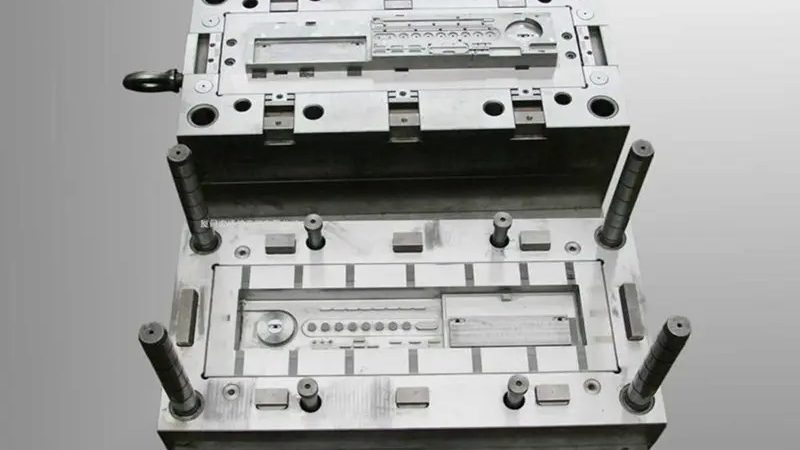 吸塑模具：铝材与树脂材质的优劣对比解析