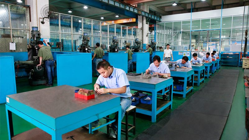 东莞不锈钢冲压模具：揭秘其背后的工艺与挑战**